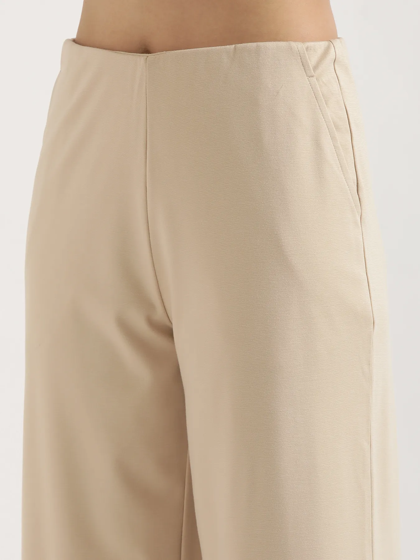 Women Beige Wide Leg Pants - Image 9