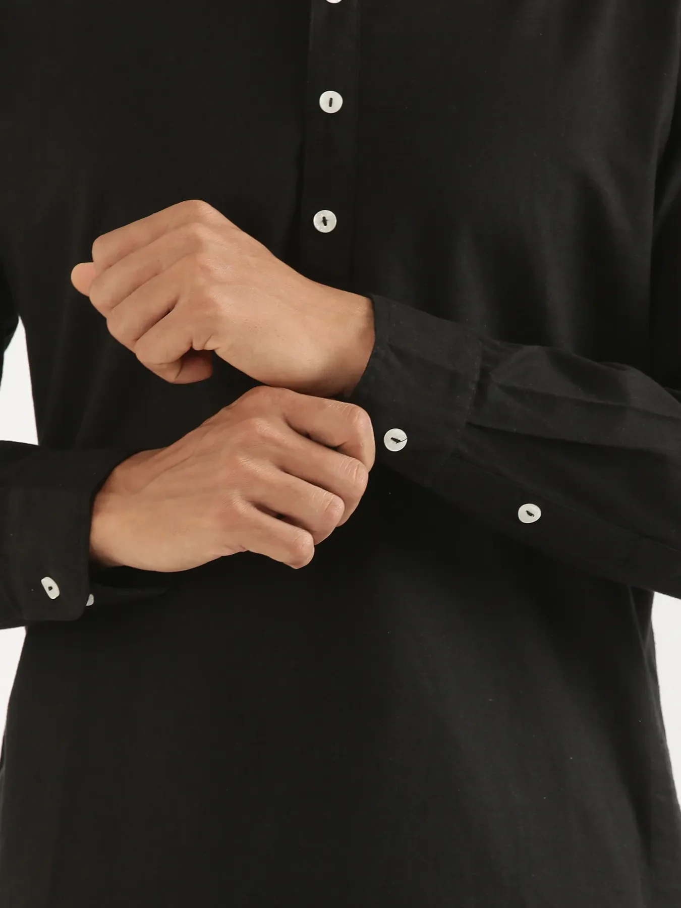 Men Black Airy Linen Long Kurta - Image 11