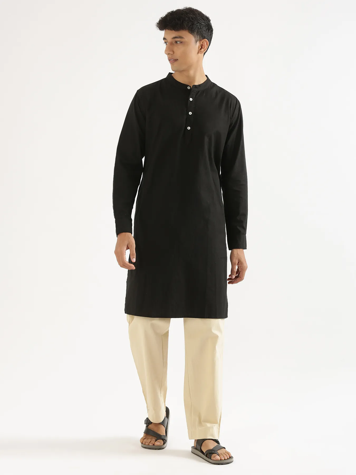 Men Black Airy Linen Long Kurta - Image 8