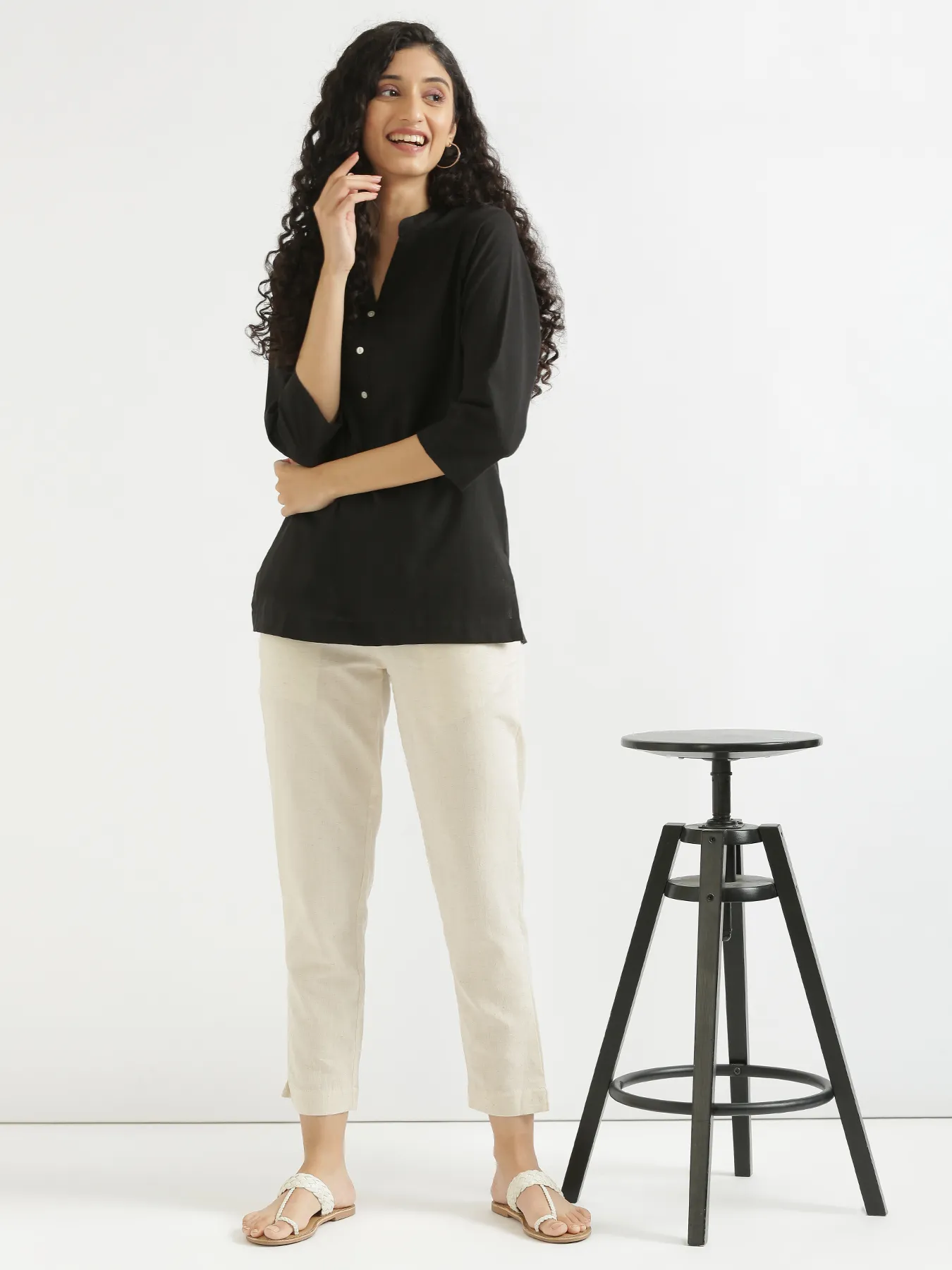 Women Black Airy Linen Short Kurta - Image 10
