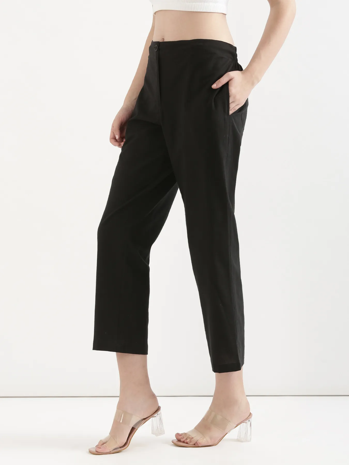 Women Black Airy Linen Straight Pants - Image 4