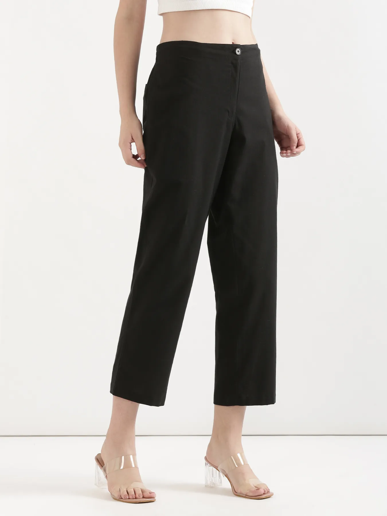 Women Black Airy Linen Straight Pants - Image 5