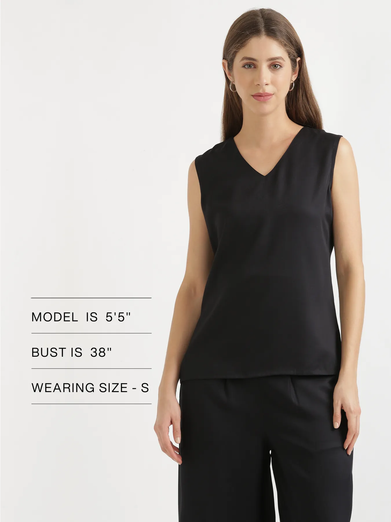 Women Black V-Neck Sleeveless Top - Image 12