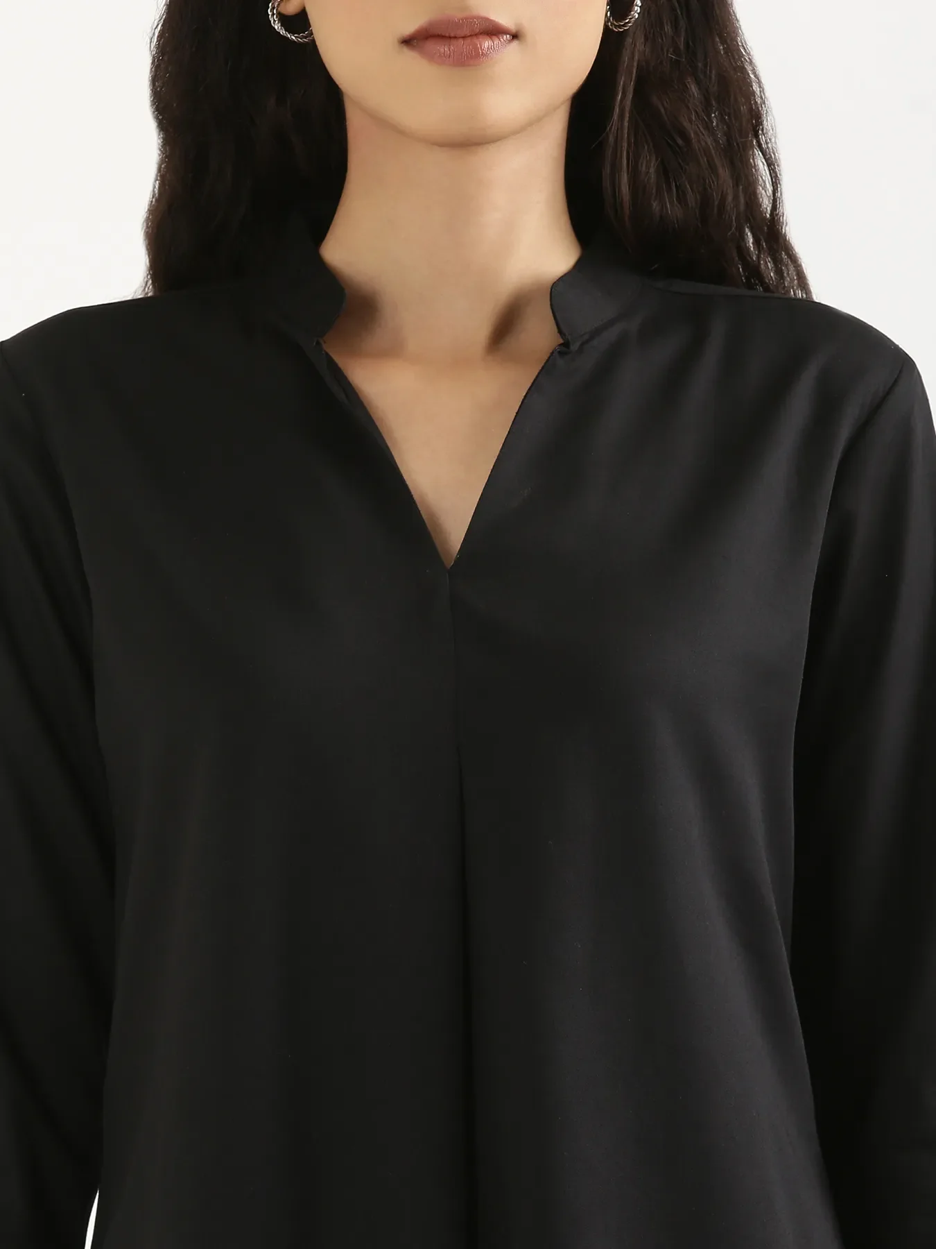 Women Black Viscose Pleated Top - Image 5