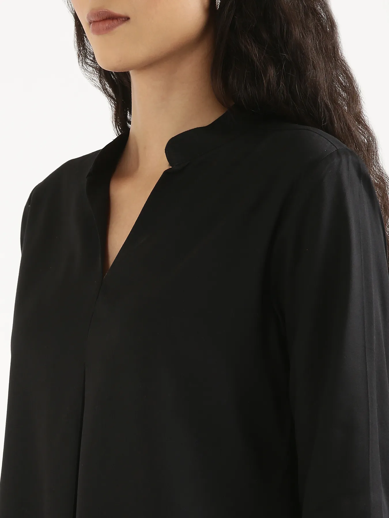 Women Black Viscose Pleated Top - Image 6