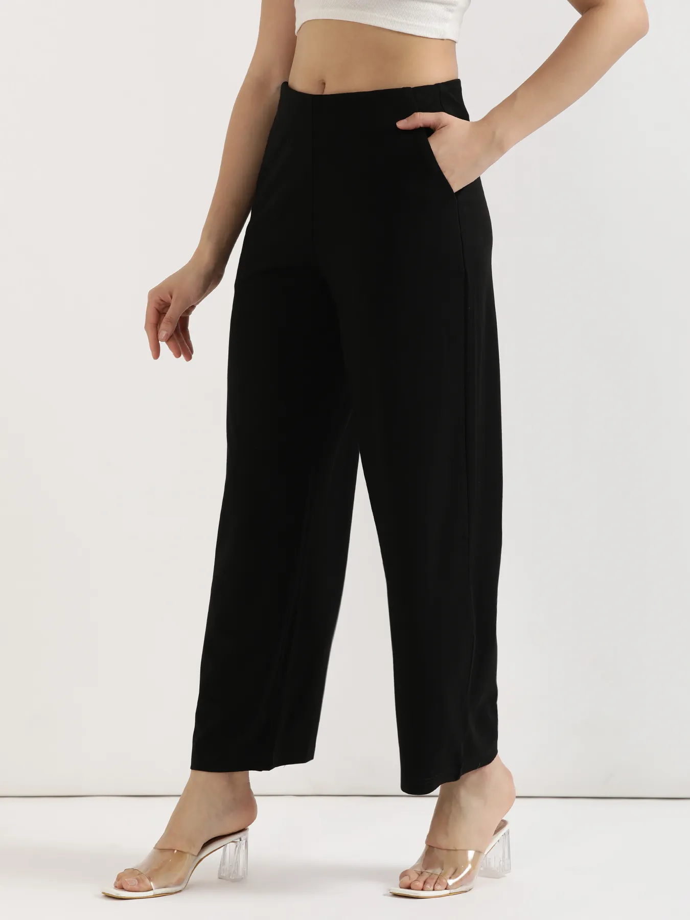 Women Black Wide Leg Pants - Image 3