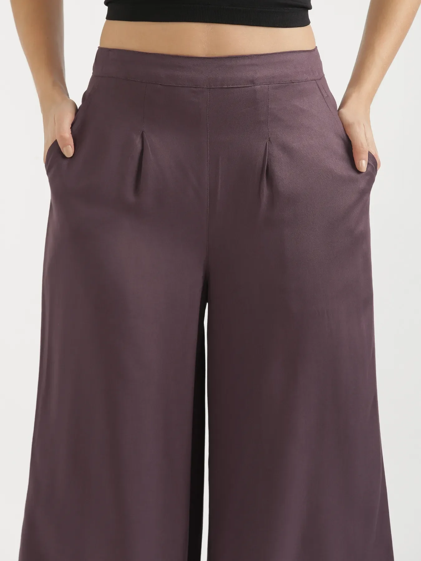 Women Brinjal Viscose Palazzo Pant - Image 4