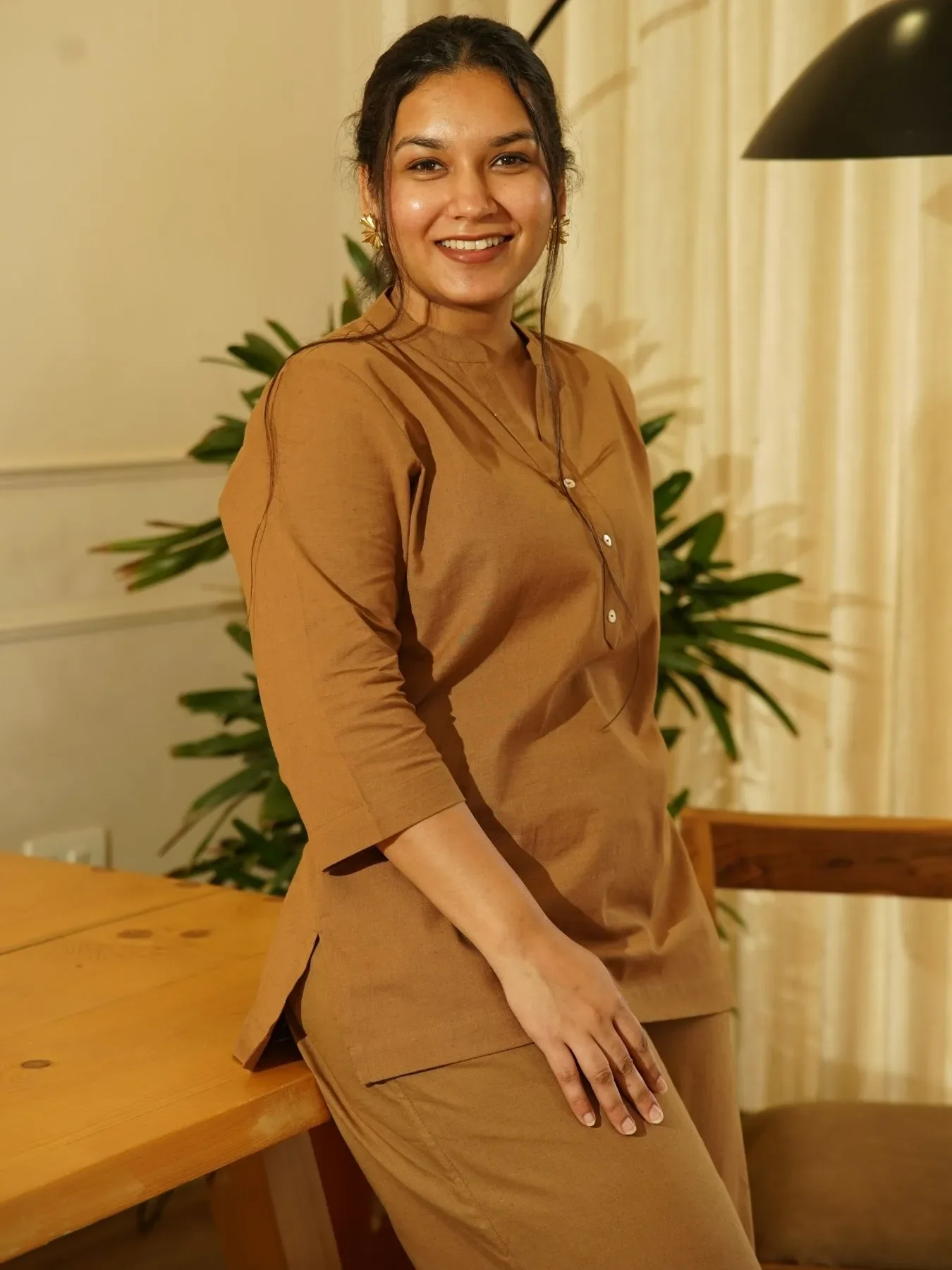 Coffee Brown Airy Linen Short Kurta Co-ord Set - Image 5