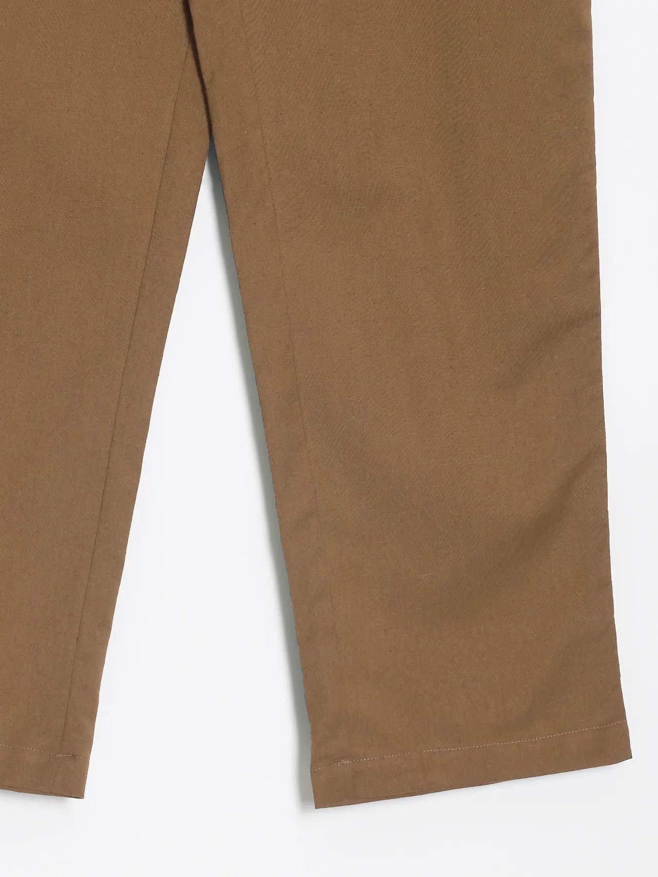 Women Coffee Brown Airy Linen Straight Pants - Image 14
