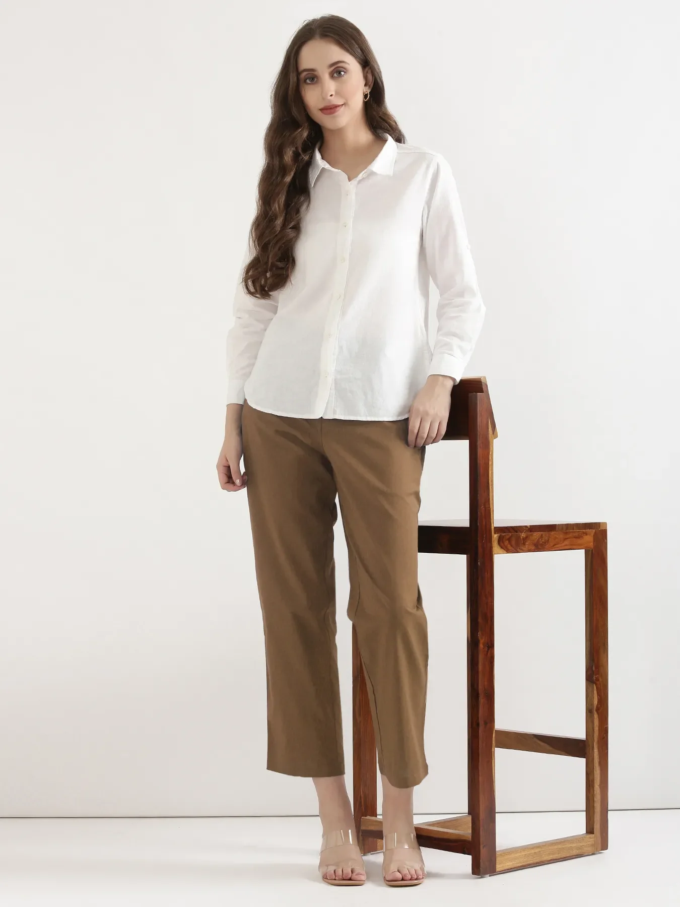 Women Coffee Brown Airy Linen Straight Pants - Image 15
