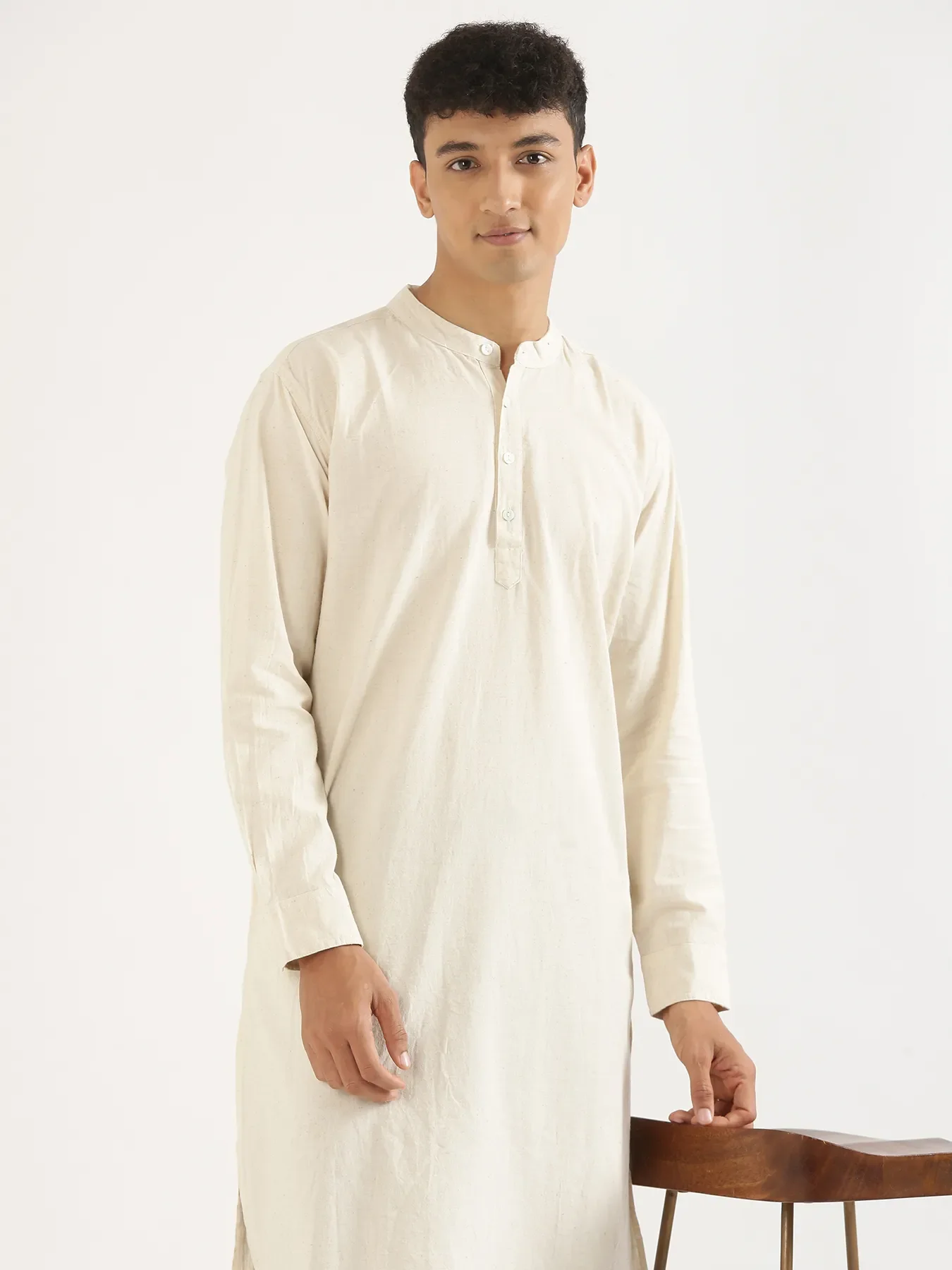 Men Ecru Airy Linen Long Kurta - Image 4