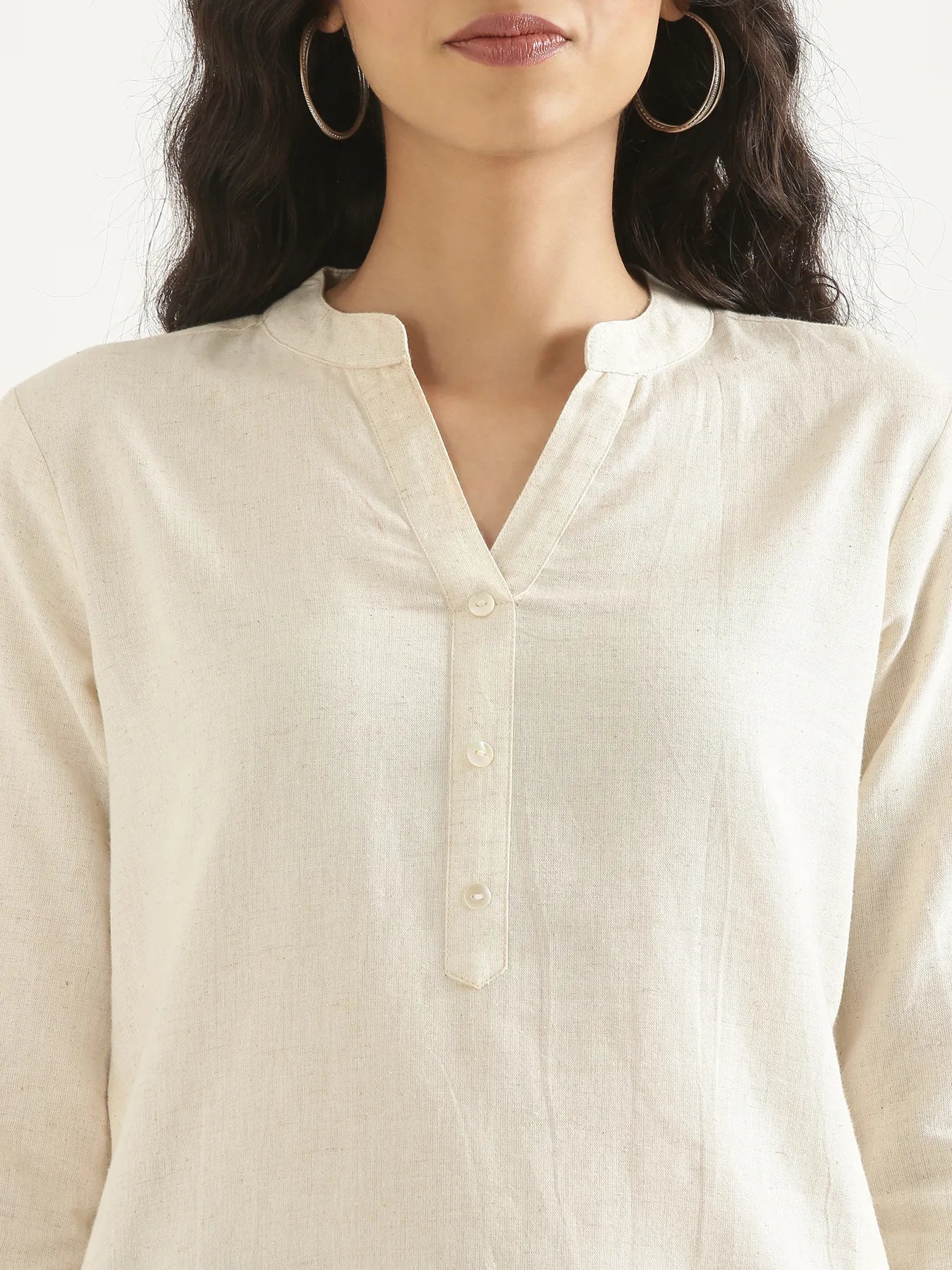 Women Ecru Airy Linen Long Kurta - Image 4