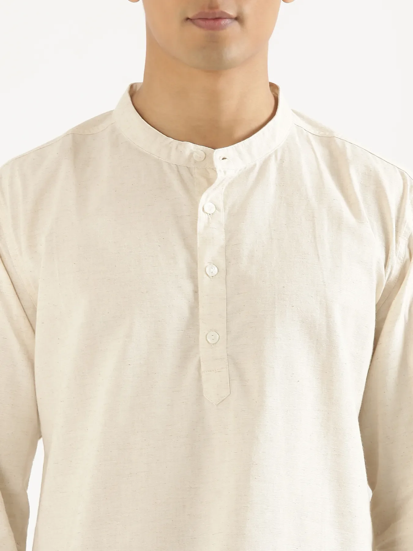 Men Ecru Airy Linen Short Kurta - Image 4