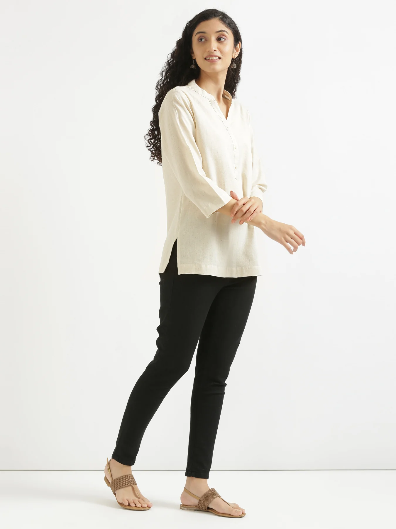 Women Ecru & Maroon Short Kurta - Image 12