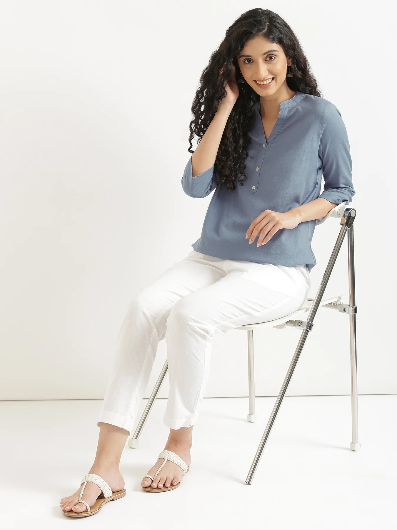 Women English Blue Airy Linen Short Kurta - Image 10