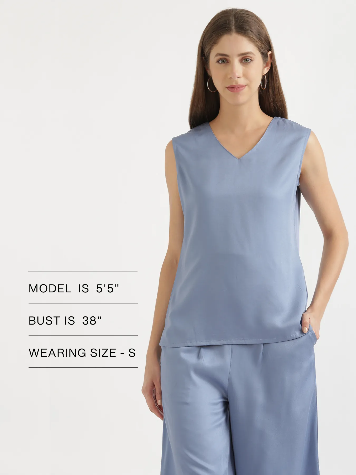 Women English Blue V-Neck Sleeveless Top - Image 11