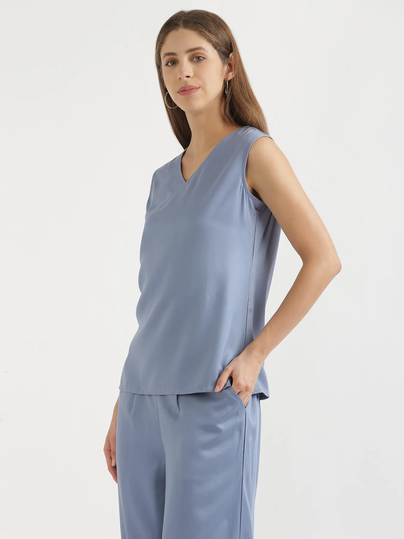 Women English Blue V-Neck Sleeveless Top - Image 6