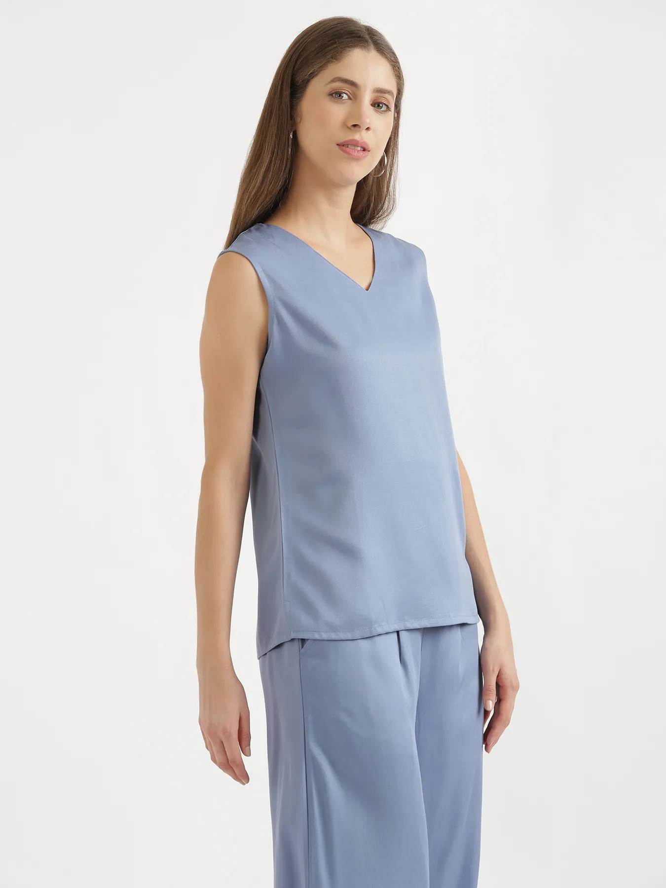 Women English Blue V-Neck Sleeveless Top - Image 7