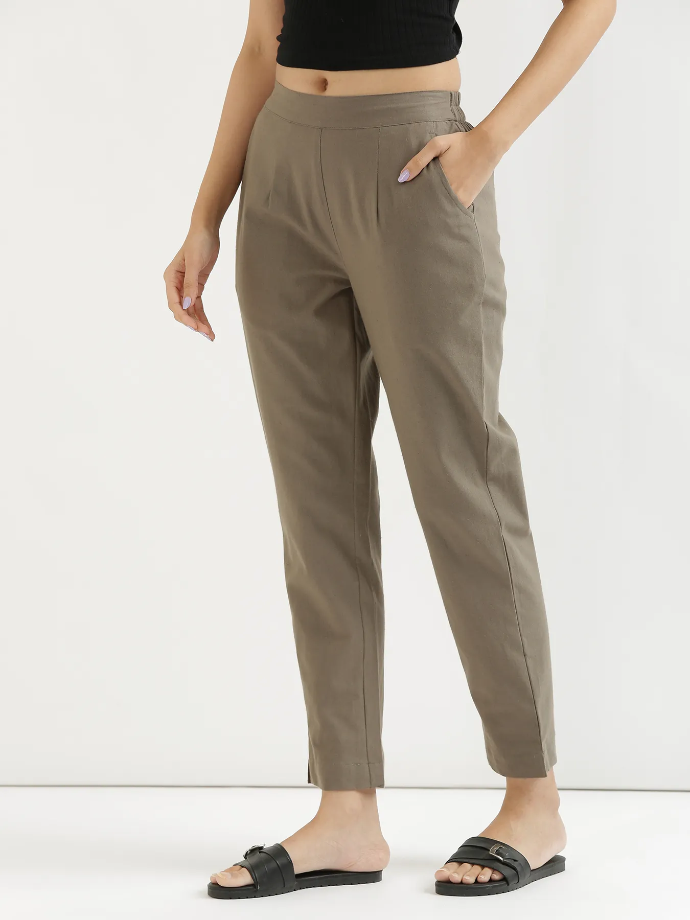 Women Grey Cotton Pant - Image 7