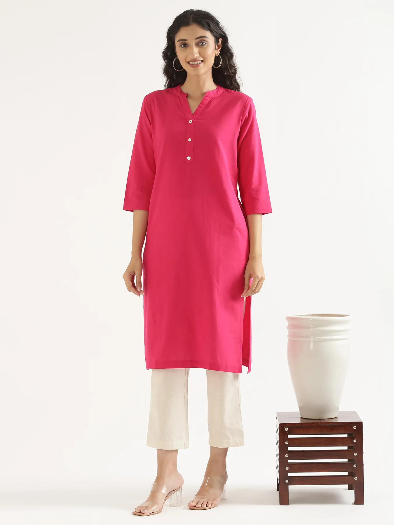 Women Hot Pink Airy Linen Long Kurta - Image 12