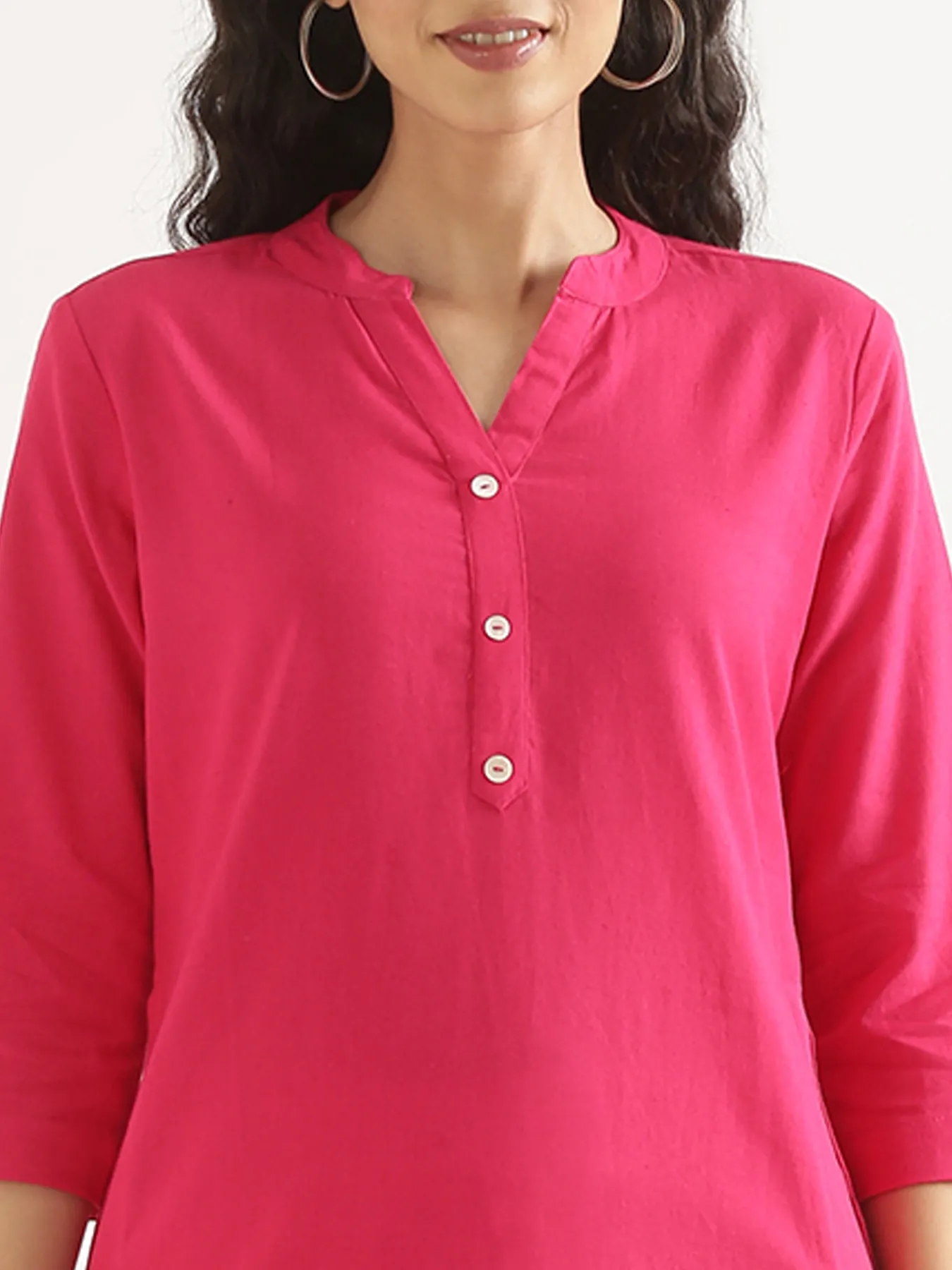 Women Hot Pink Airy Linen Long Kurta - Image 4