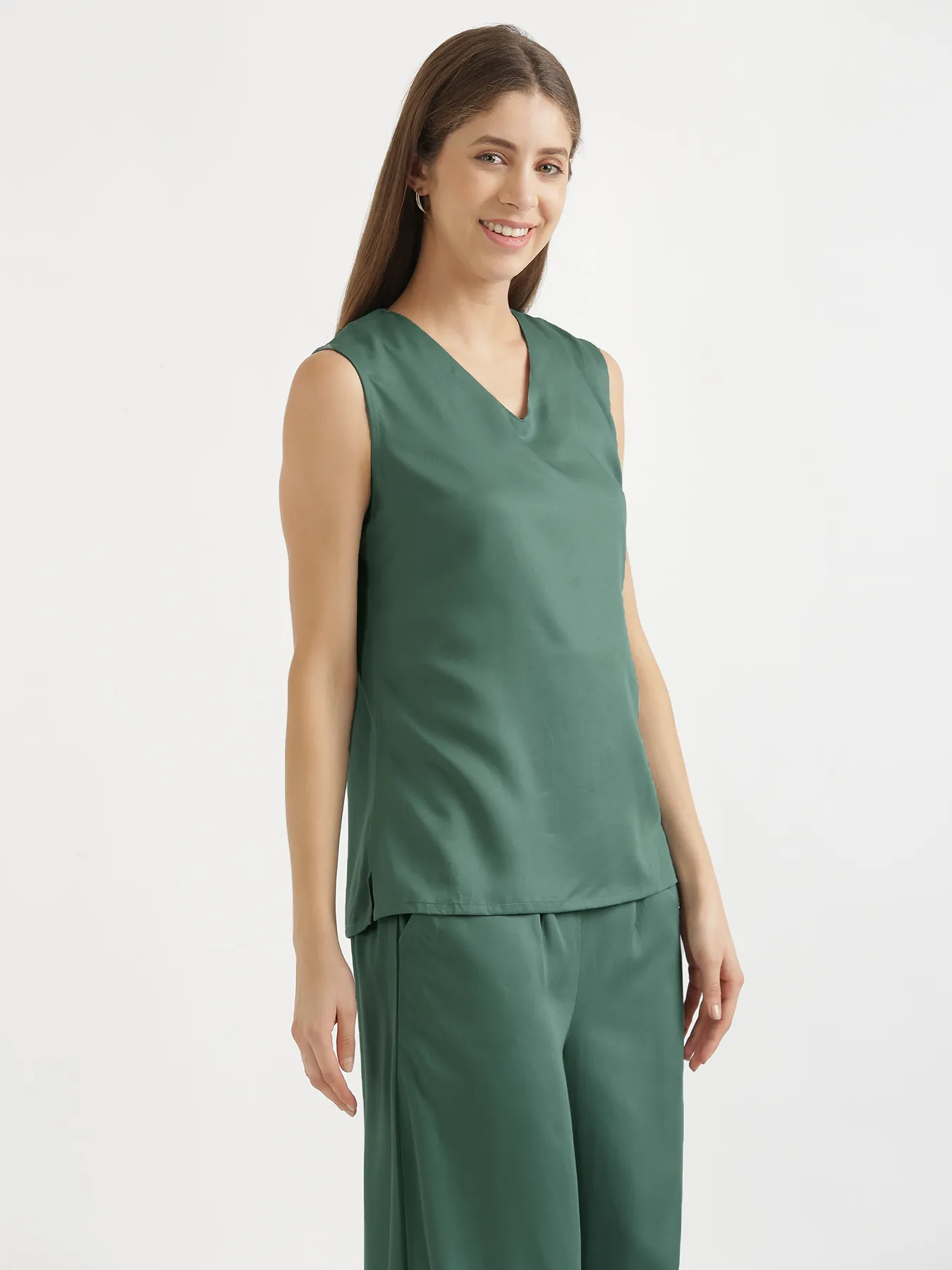 Women Jade V-Neck Sleeveless Top - Image 7