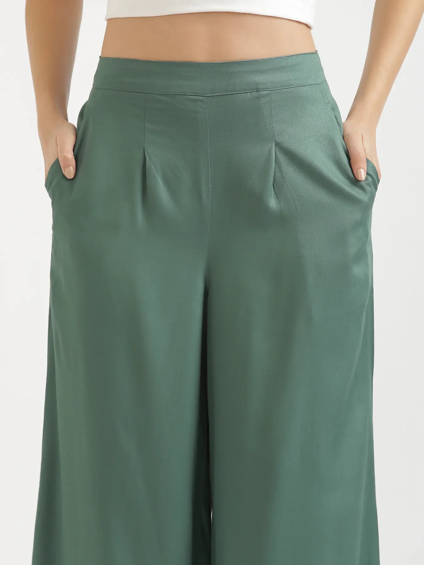 Women Jade Viscose Palazzo Pant - Image 4