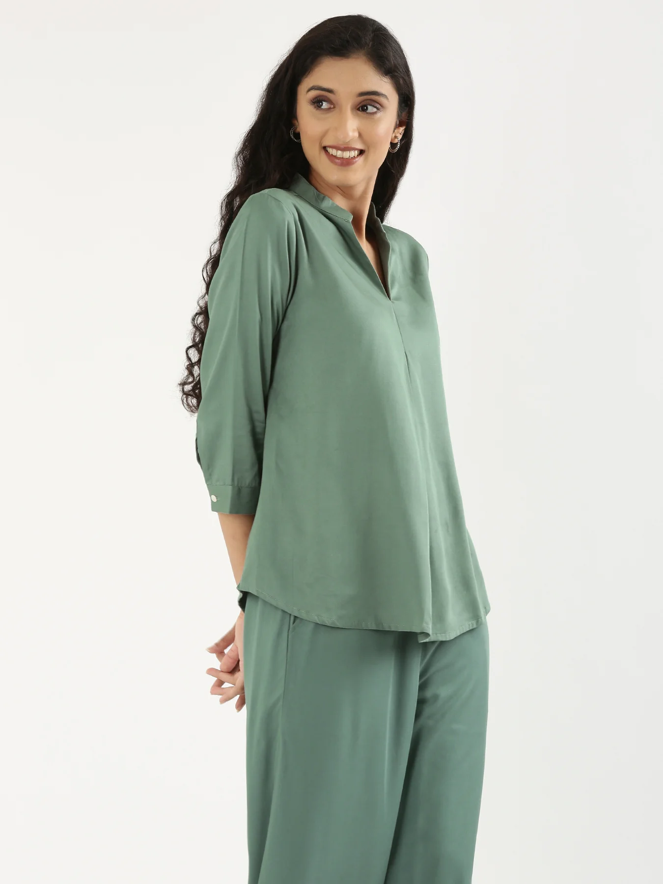 Women Jade Viscose Pleated Top - Image 3