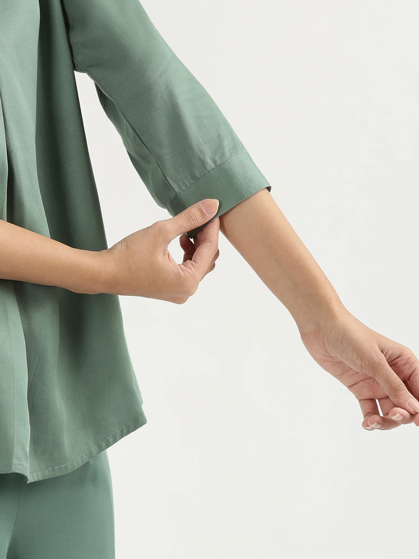 Women Jade Viscose Pleated Top - Image 8