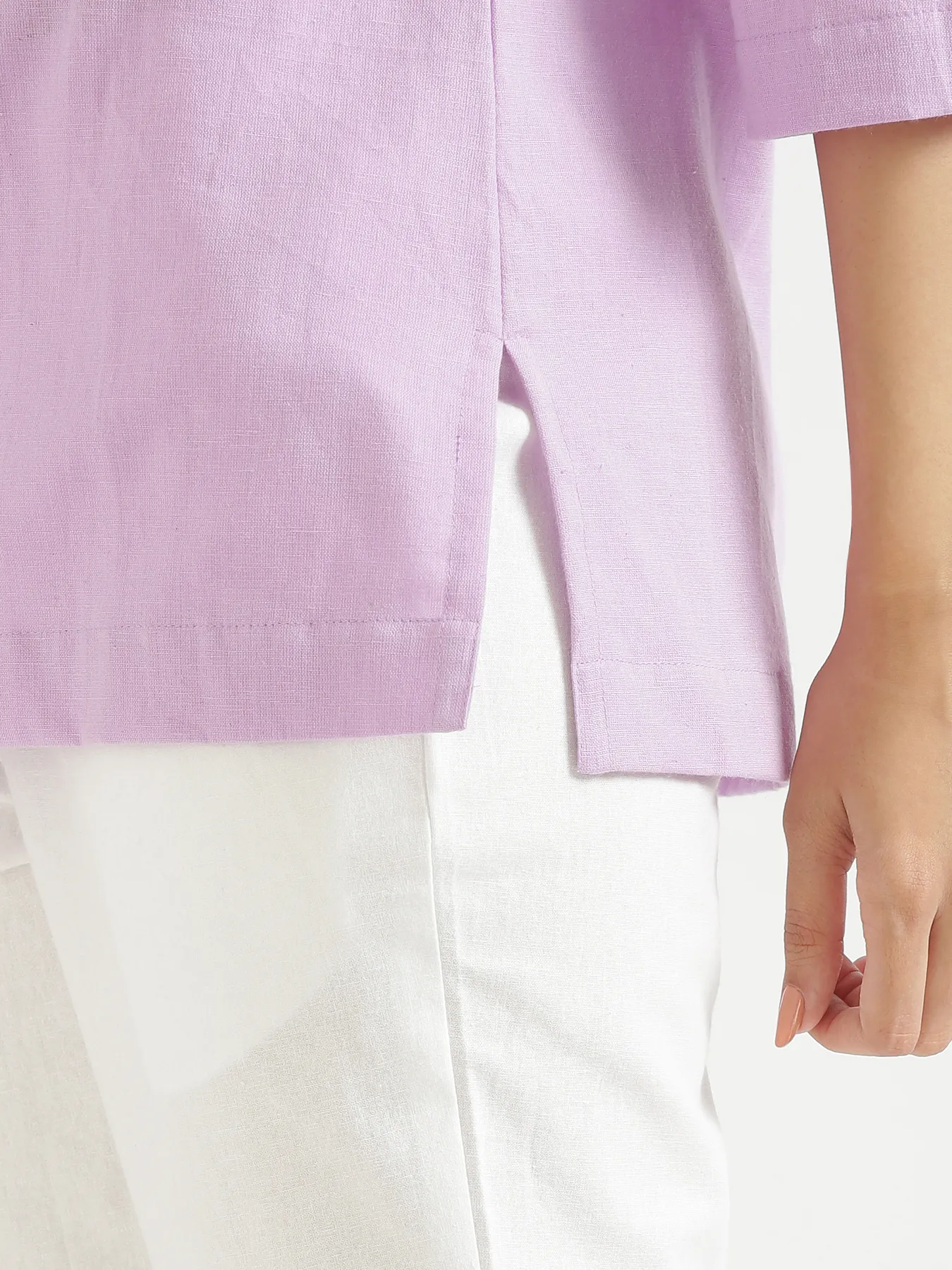Women Lilac Airy Linen Short Kurta - Image 8