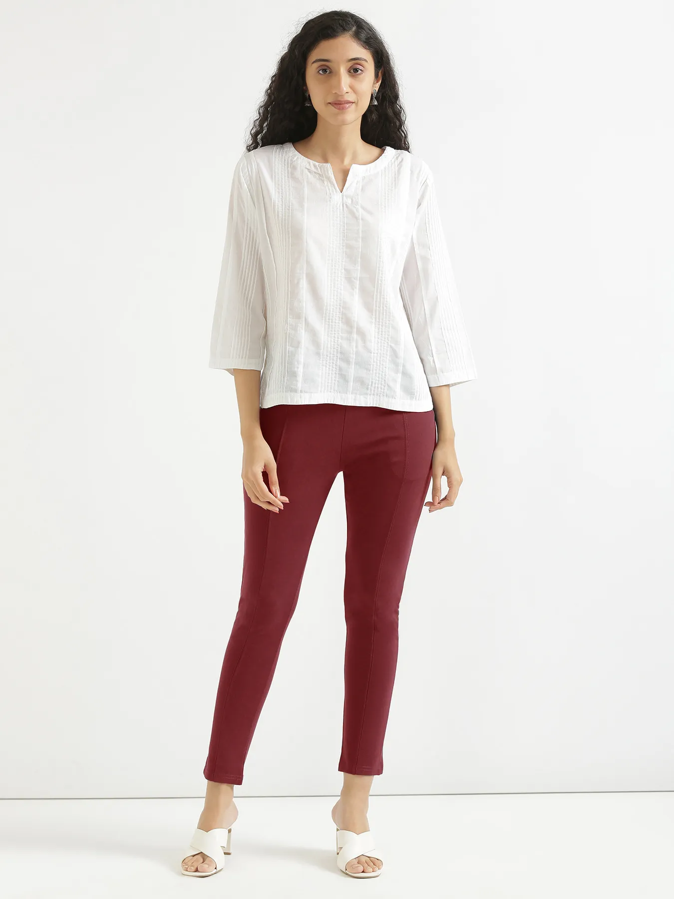 Women Maroon 4-Way Stretchable Pants - Image 10