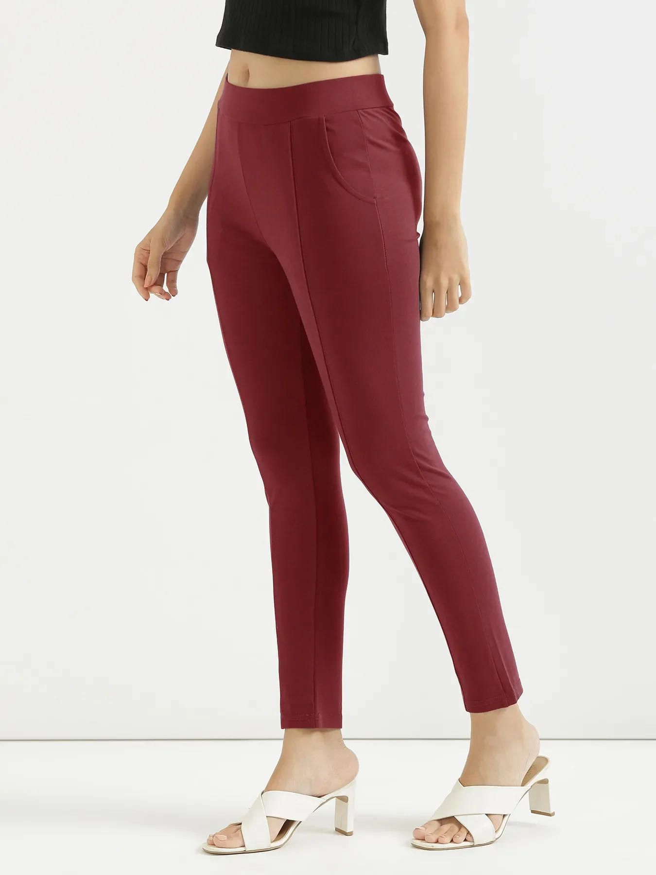 Women Maroon 4-Way Stretchable Pants - Image 3