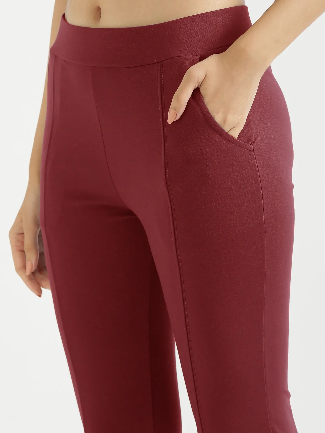 Women Maroon 4-Way Stretchable Pants - Image 5