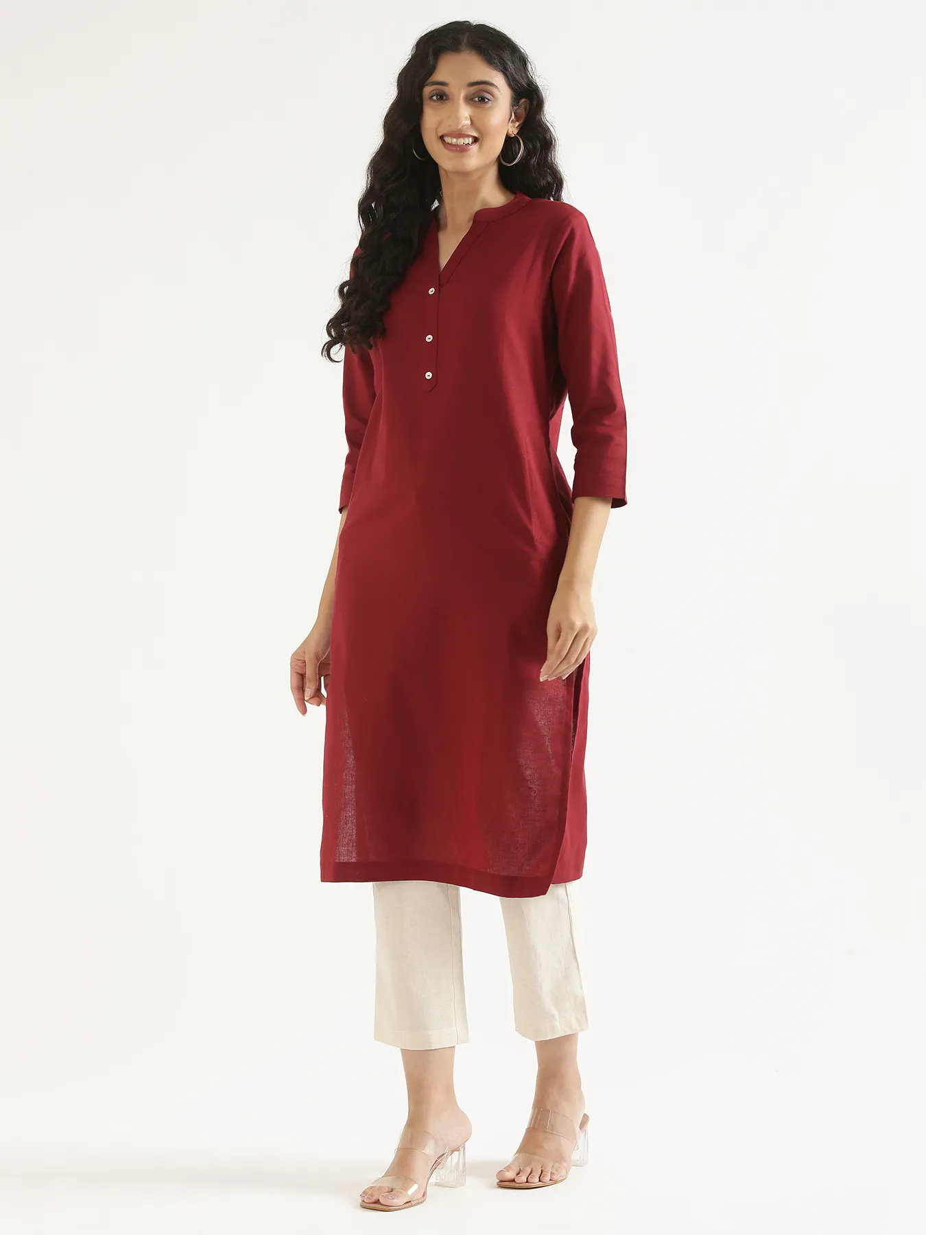 Women Maroon Airy Linen Long Kurta - Image 11