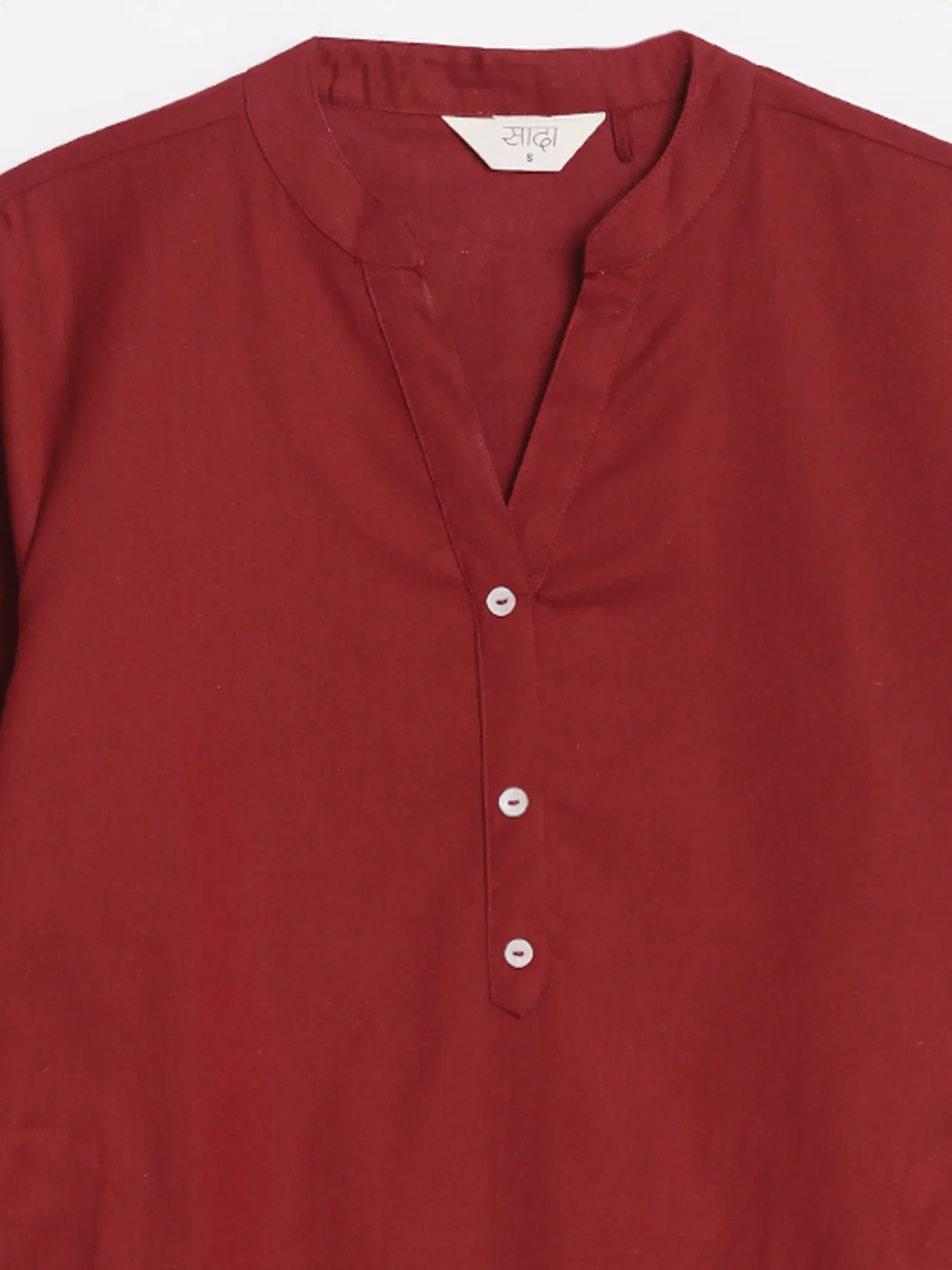 Women Maroon Airy Linen Long Kurta - Image 14