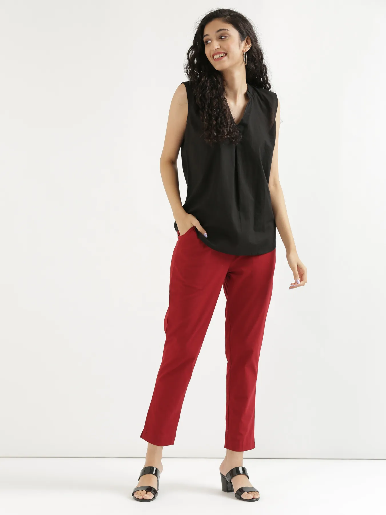 Women Maroon Cotton Pant - Image 10