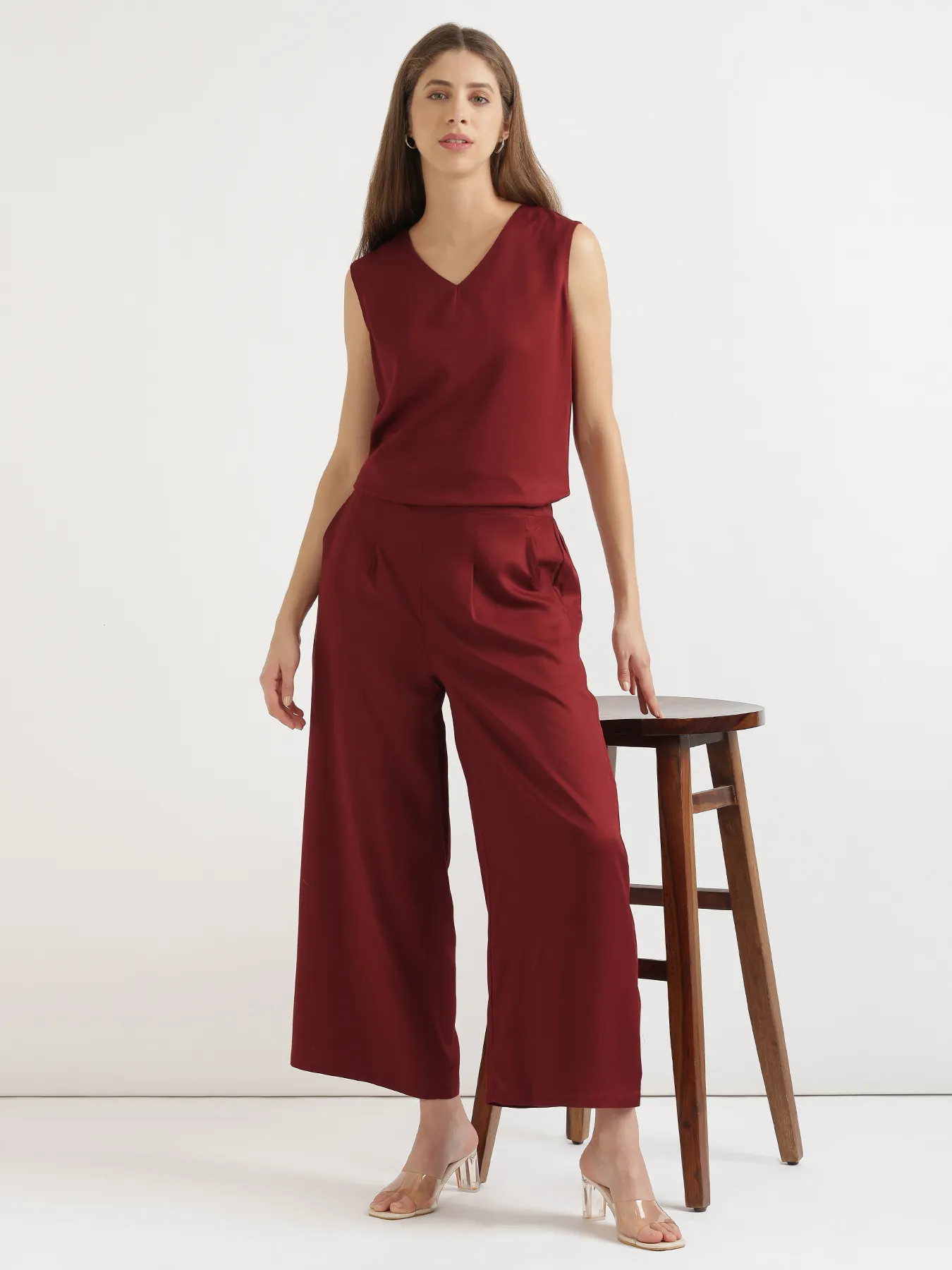 Women Maroon V-Neck Sleeveless Top - Image 9