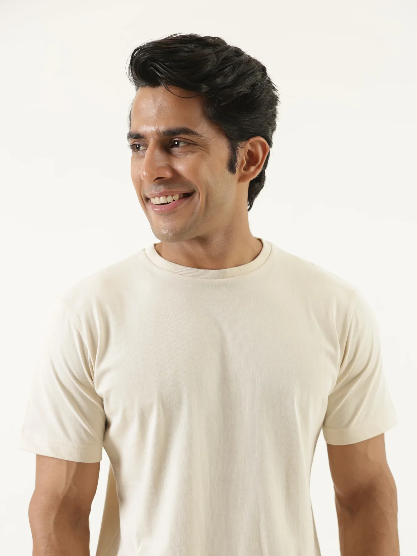 Men Beige Round Neck T-shirt - Image 4