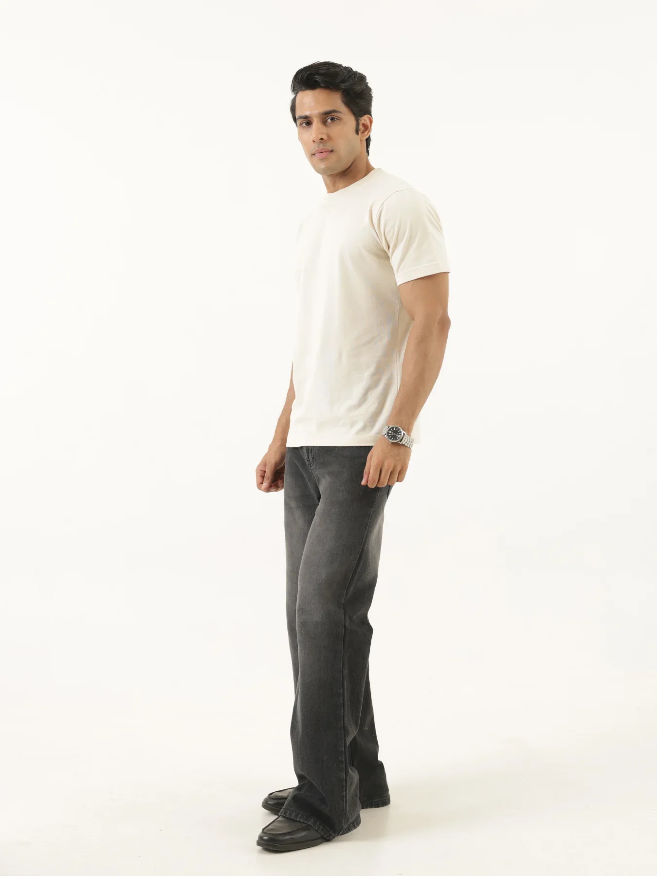 Men Beige Round Neck T-shirt - Image 8
