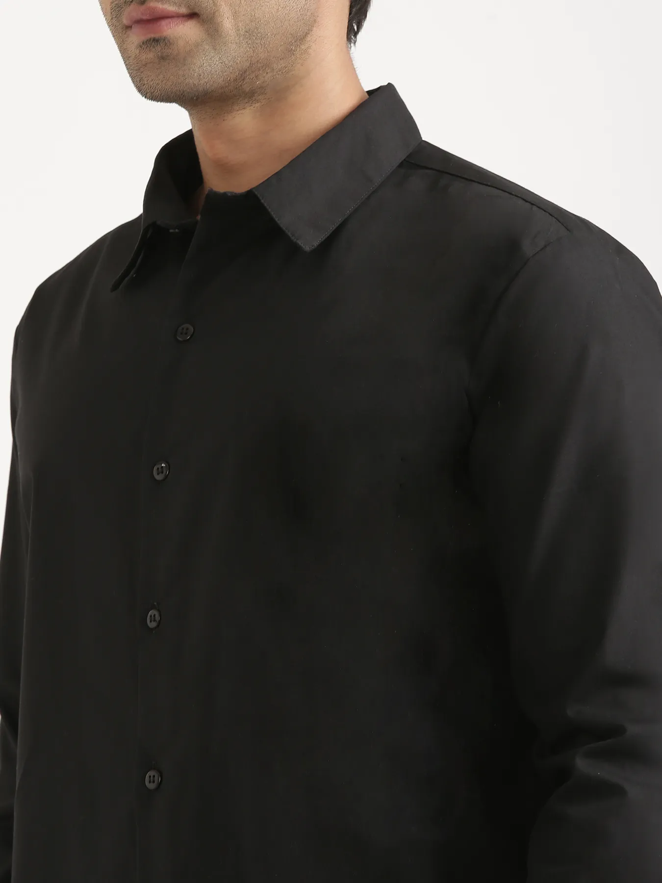 Men Black Better Cotton Full Sleeve Shirt & Khakhi Linen Blend Straight Pant - Image 6