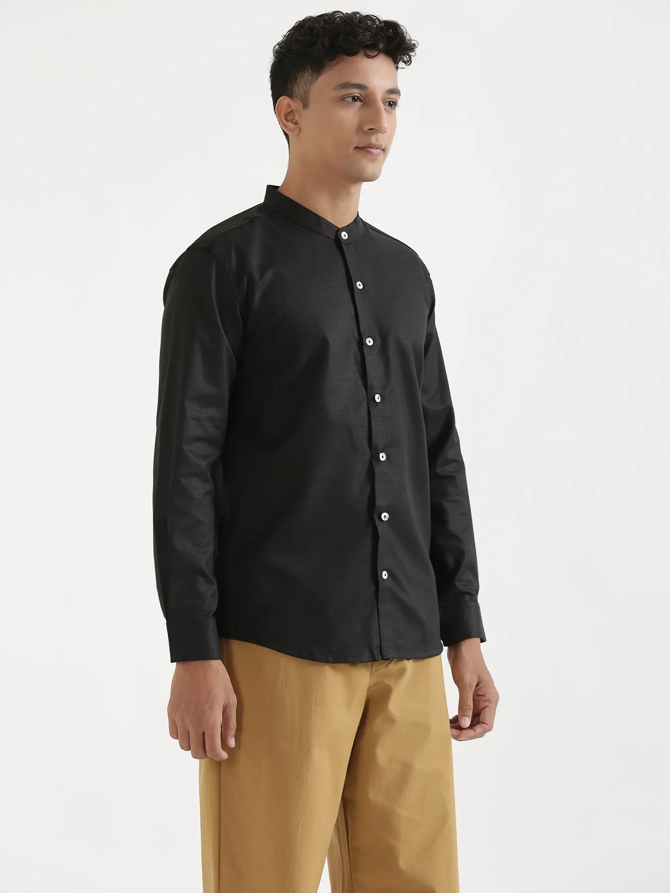 Men Black Linen Blend Mandarin Collar Shirt - Image 11
