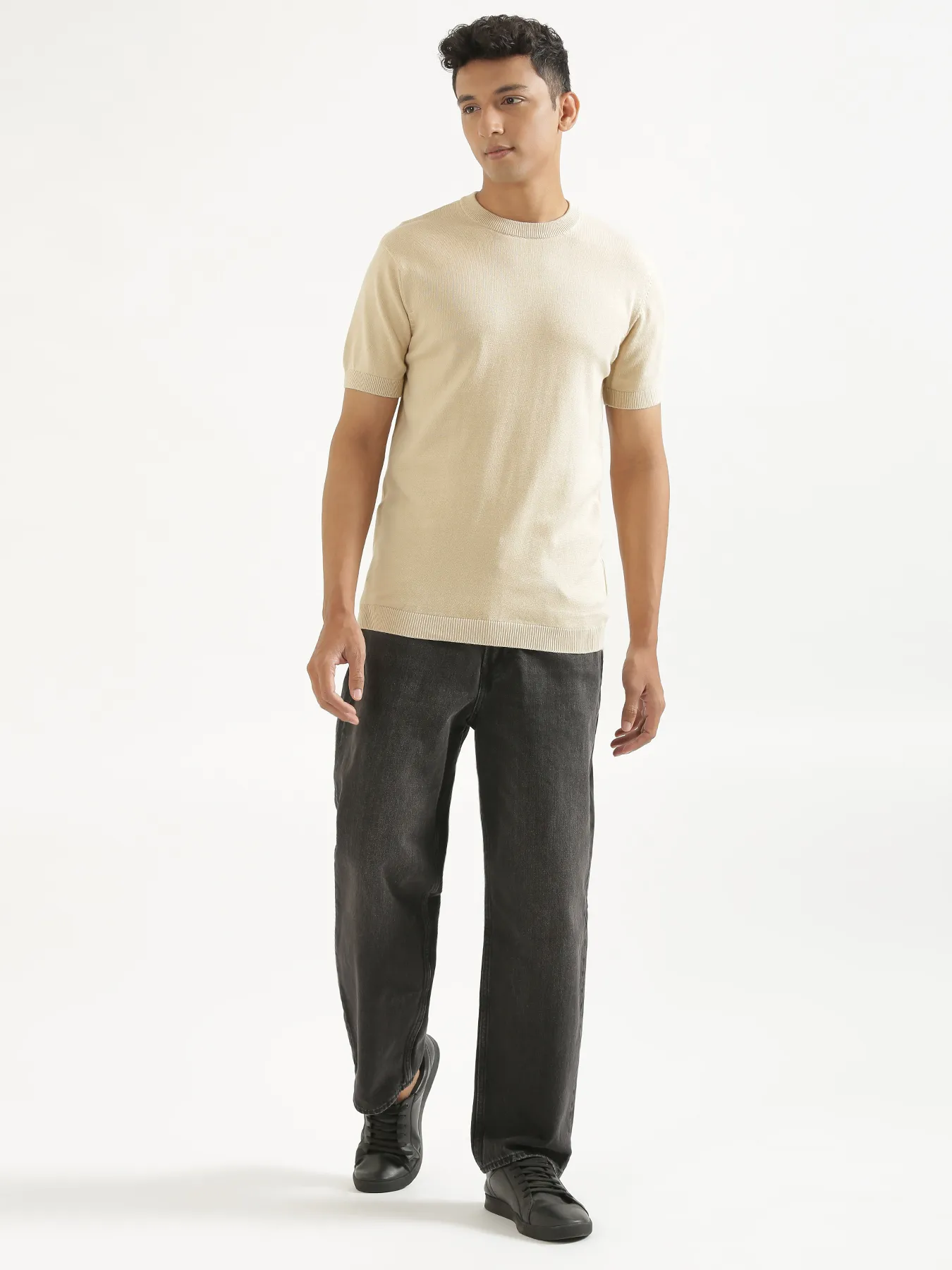 Men Beige Flat Knit Round Neck T-shirt - Image 3