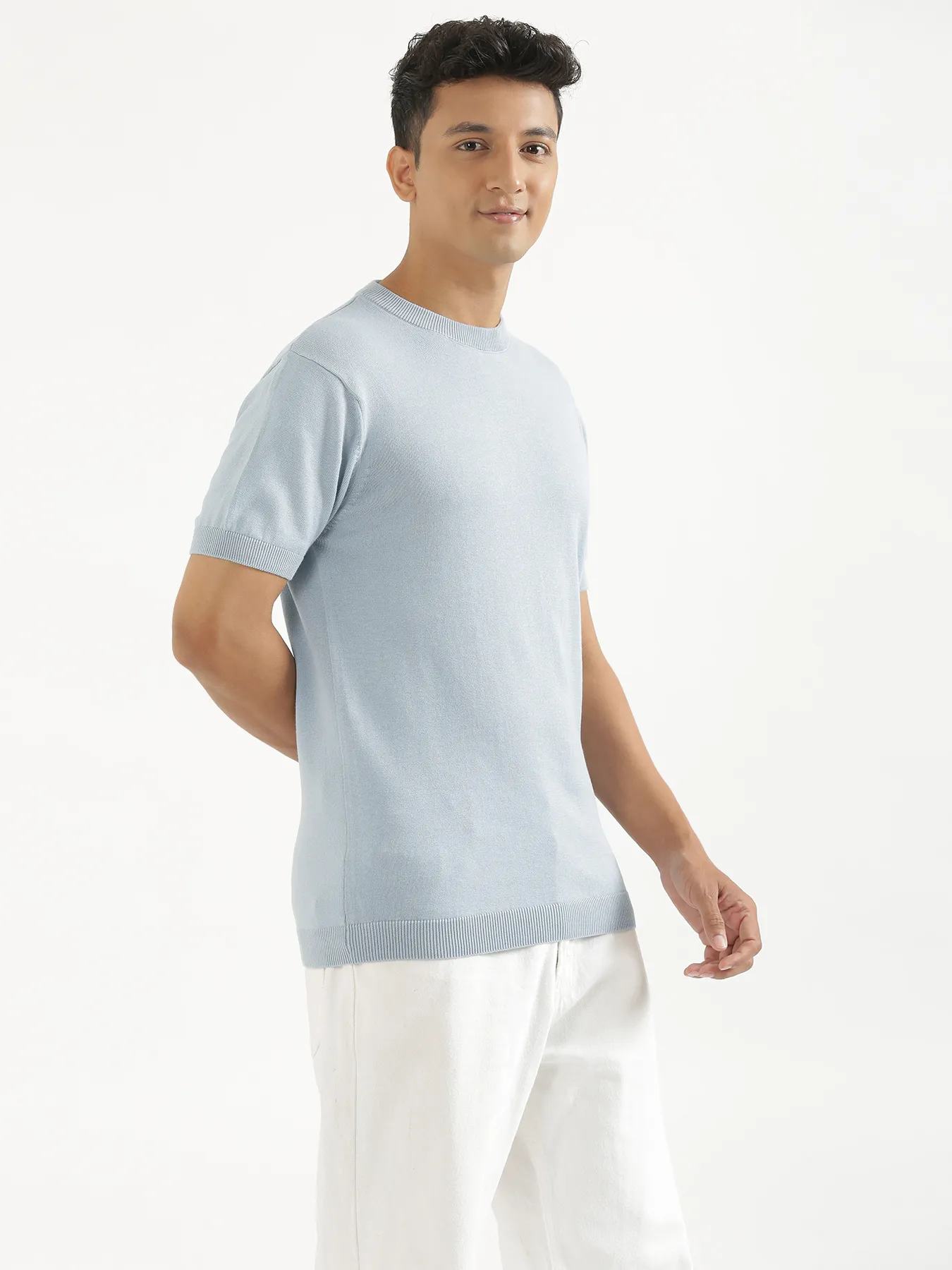 Men Light Blue Flat Knit Round Neck T-shirt - Image 7