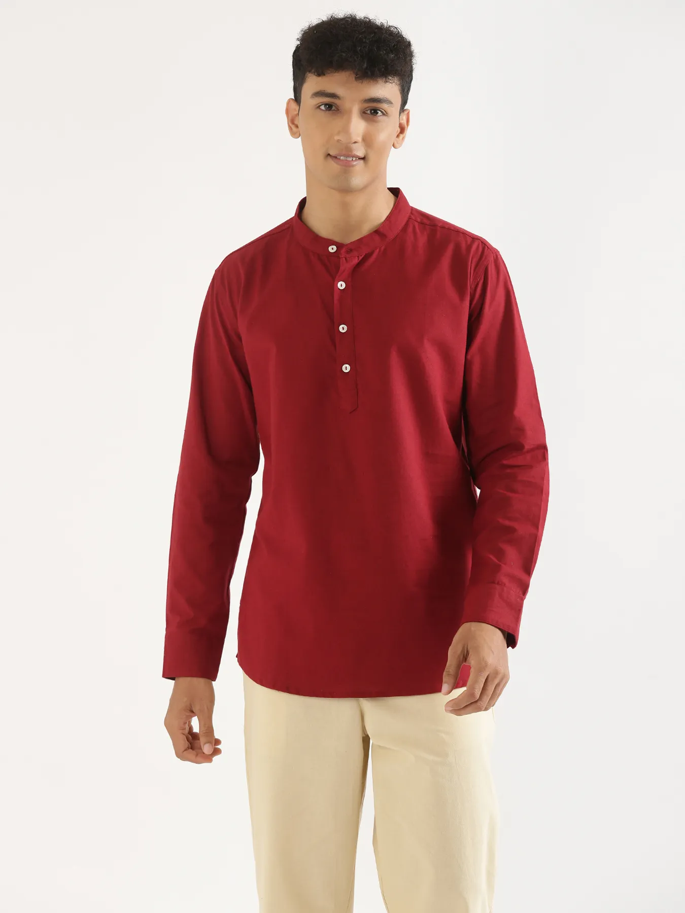 Men Maroon Airy Linen Short Kurta - Image 3