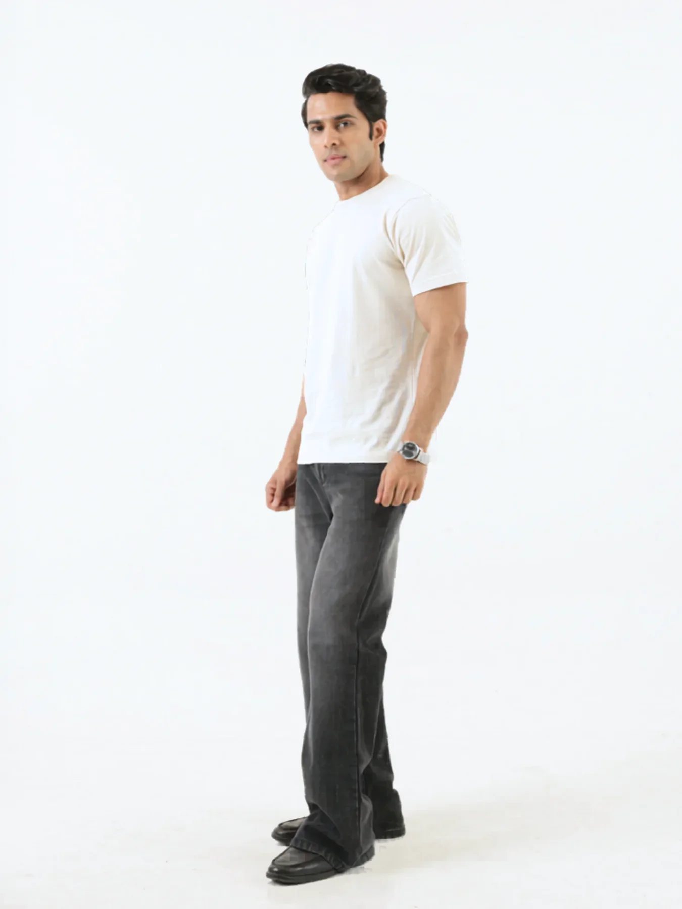 Men Off White Round Neck T-shirt - Image 8