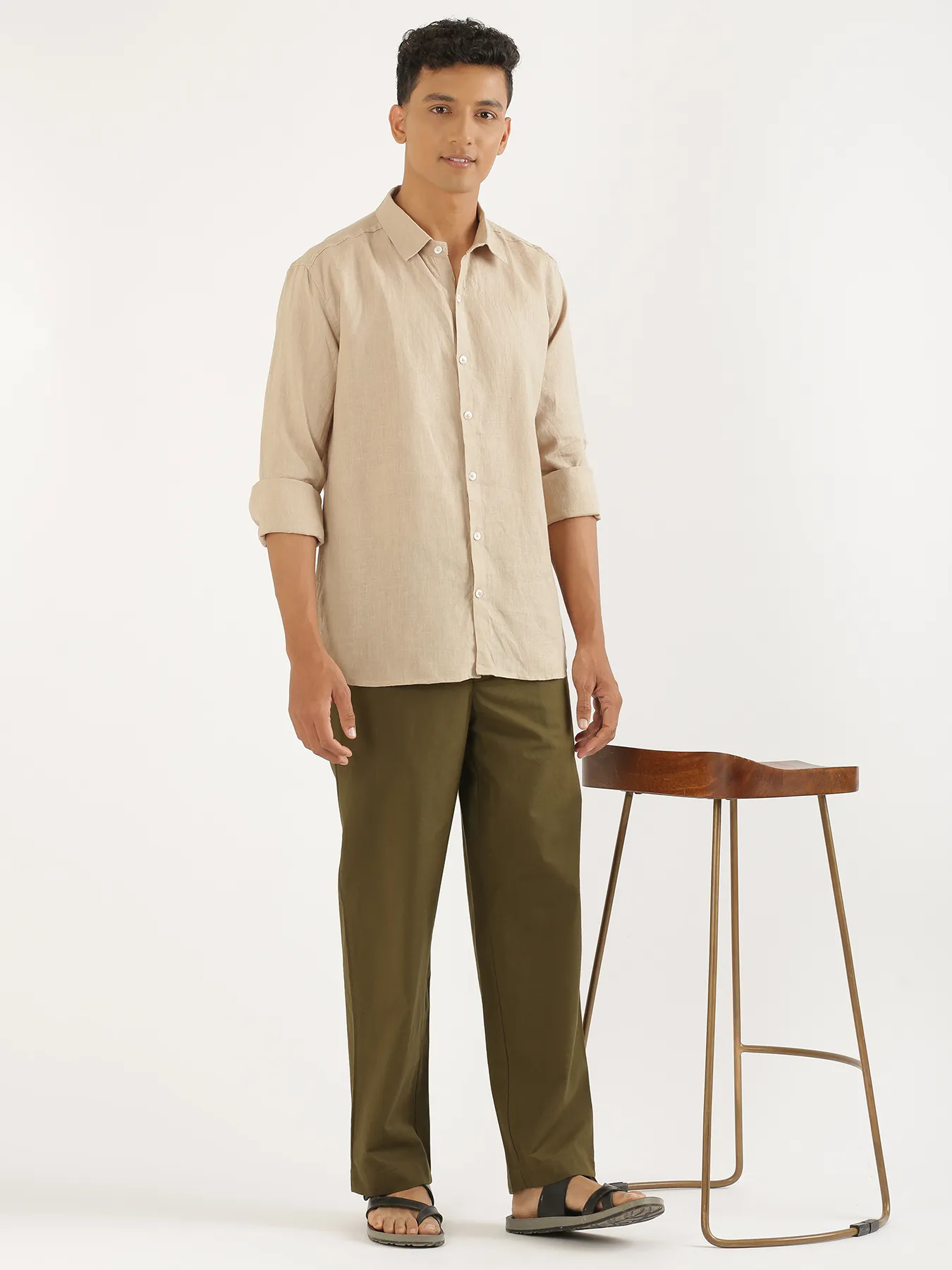 Men Olive Green Cotton Pant - Image 3
