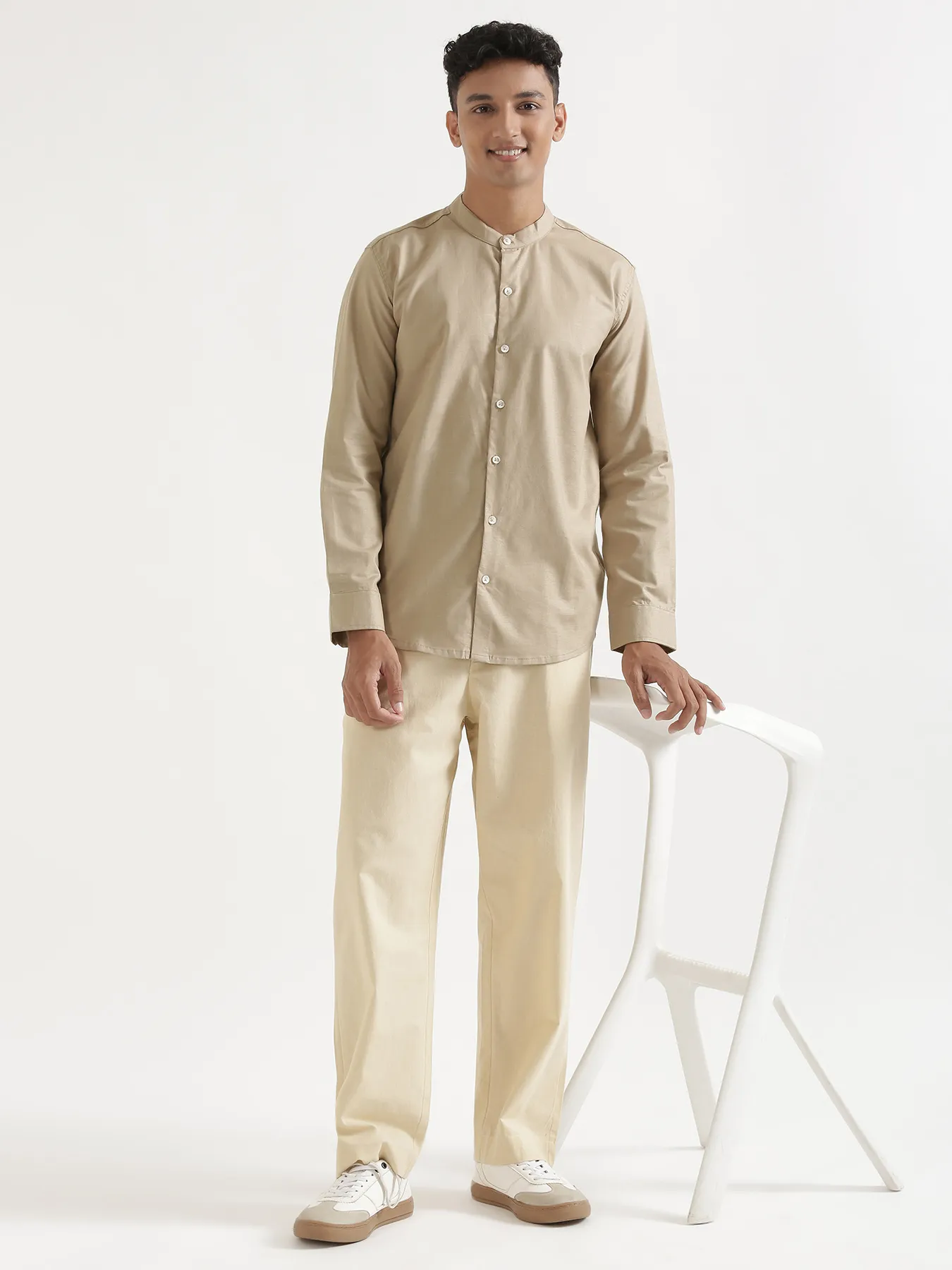 Men Taupe Linen Blend Mandarin Collar Shirt & Beige Cotton Pant Set - Image 13