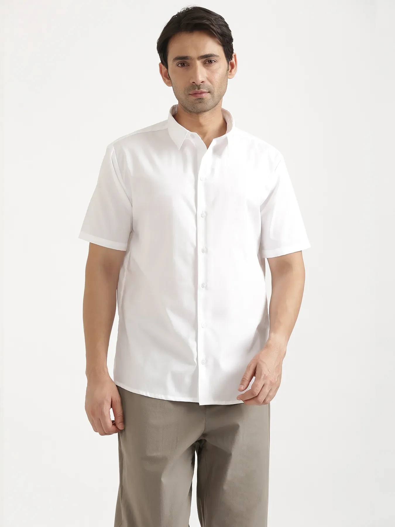 Men White Better Cotton Short Sleeve Shirt - Image 5