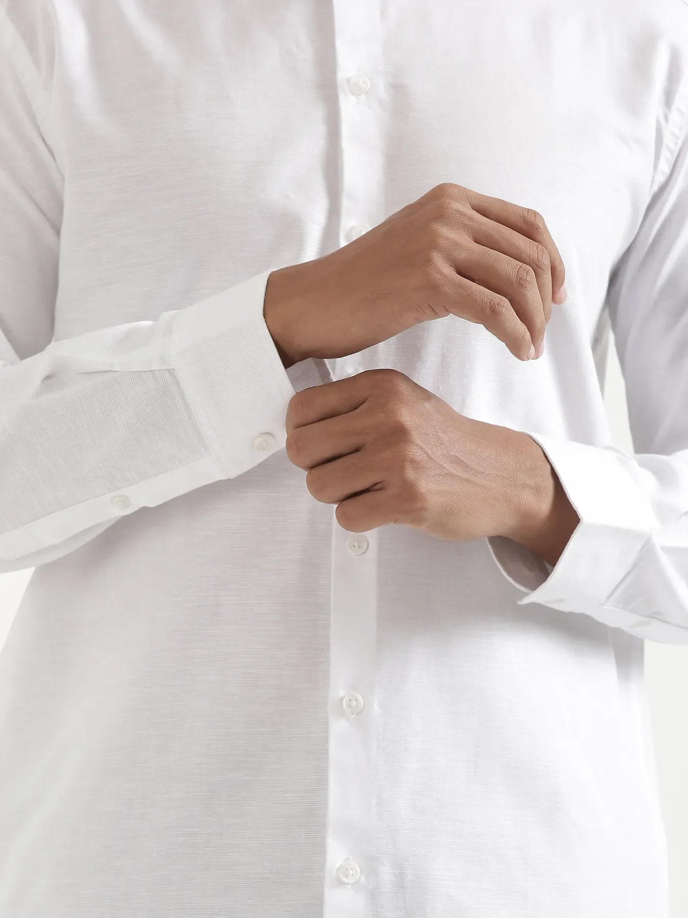 Men White Linen Blend Mandarin Collar Shirt - Image 7