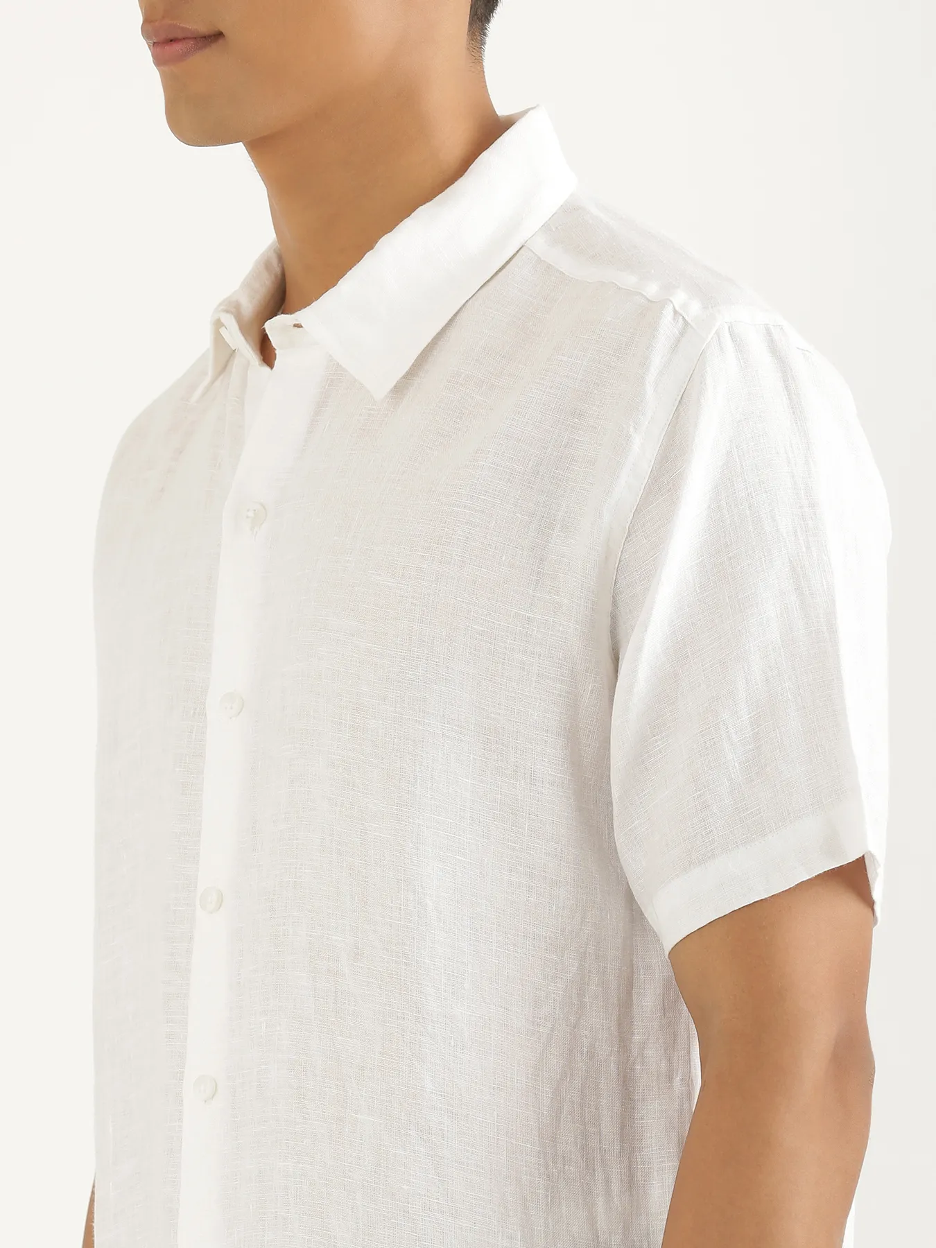 Men White Pure Linen Short Sleeve Shirt - Image 5